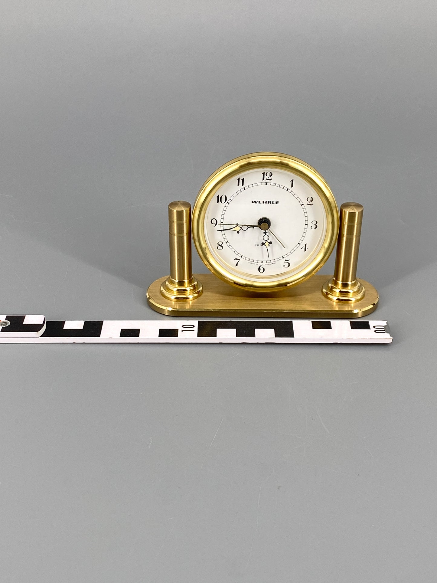 Goldene Quartz Tischuhr von Wehrle, Deutschland