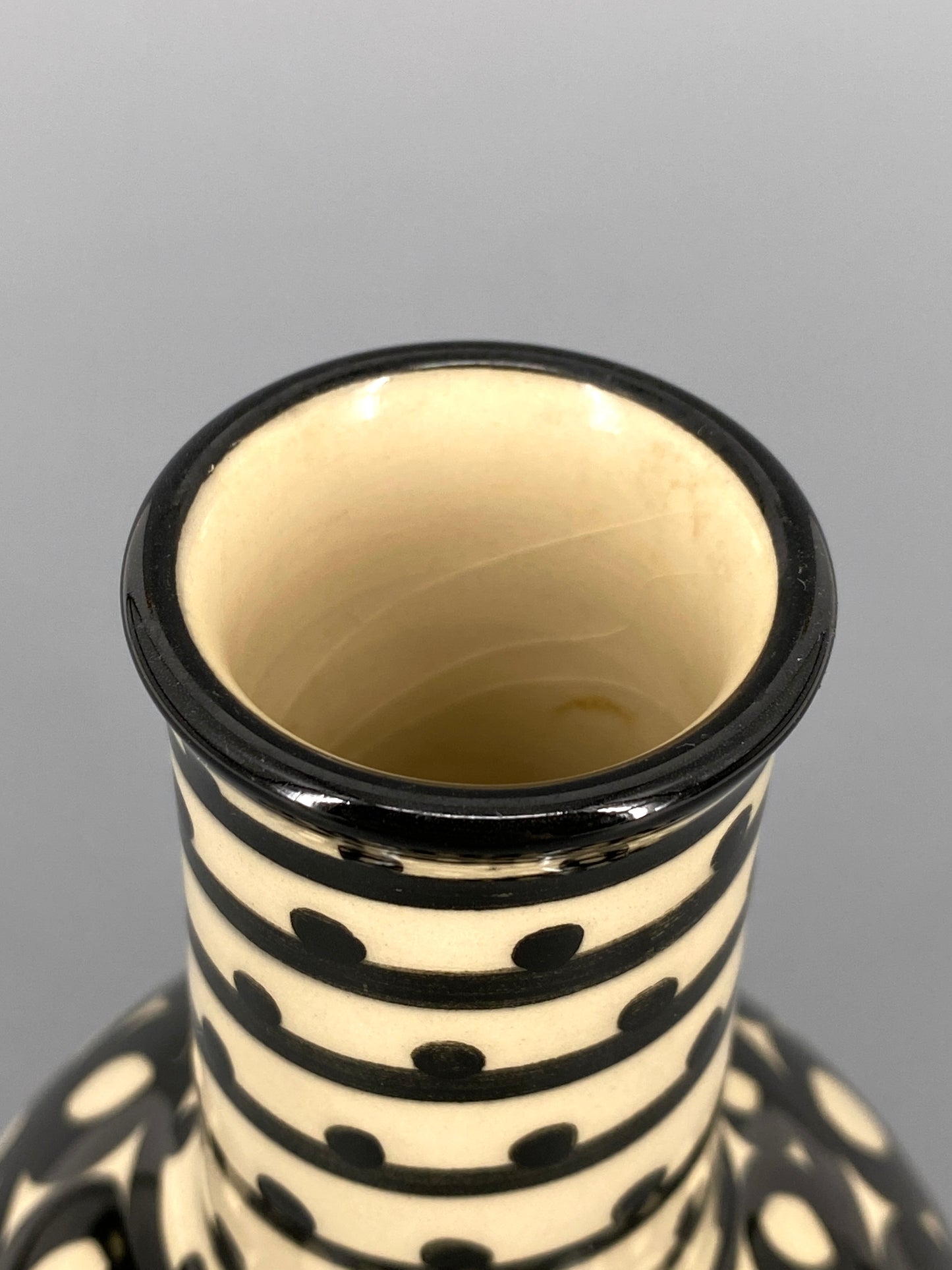 Vase aus Keramik von Hedwig Bollhagen, Dekor 203 der Linie Ritz, Deutschland