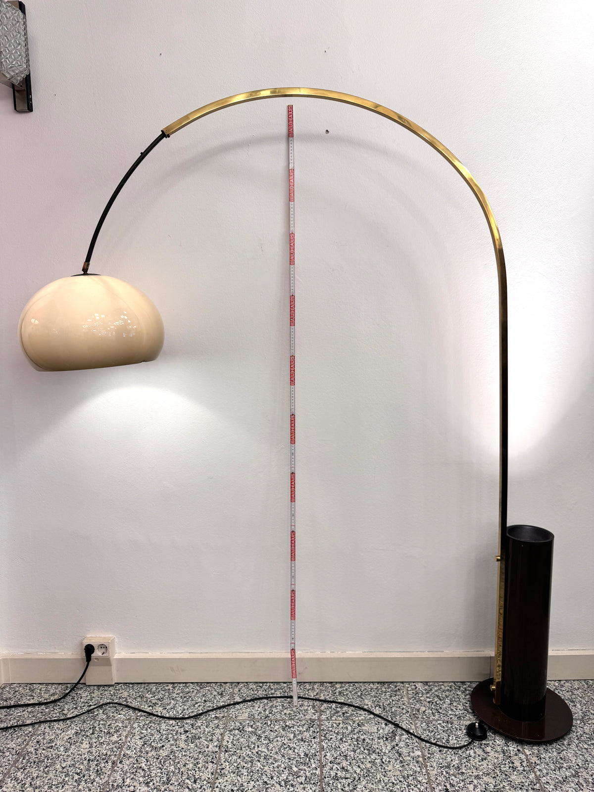 VINTAGE SPACE AGE  1970ER BOGENLAMPE MIT UP-LIGHT SOCKEL
